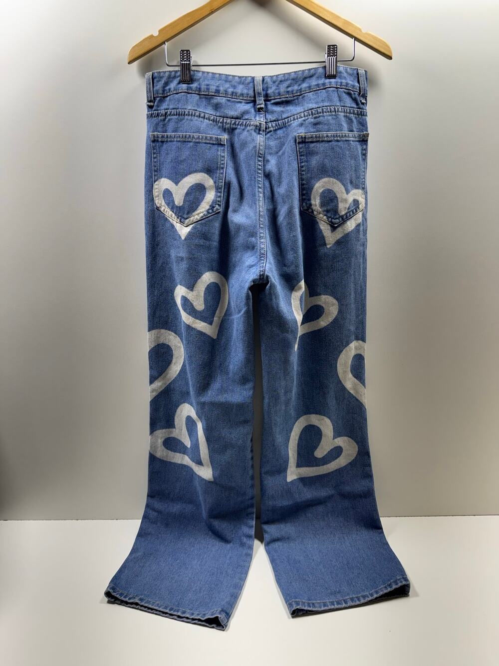 Vtg Women’s Blue Y2K Boyfriend Jeans Painted White Hearts 36X28 Denim Cowgirl